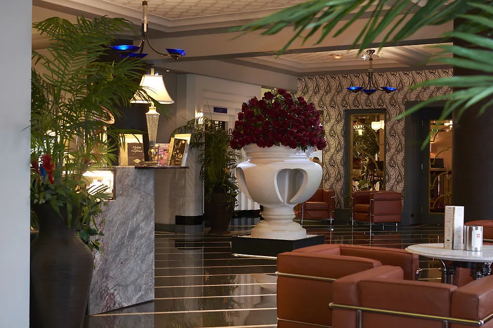 Earl Of Doncaster Hotel